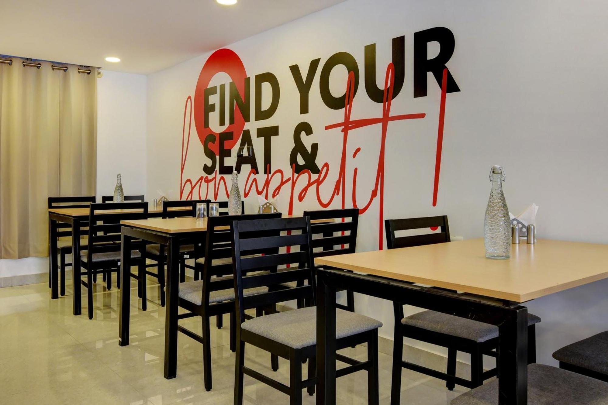 Super Grand Collection O Near Sarjapur Road Near 7D Voyage Hotel Bangalore Buitenkant foto