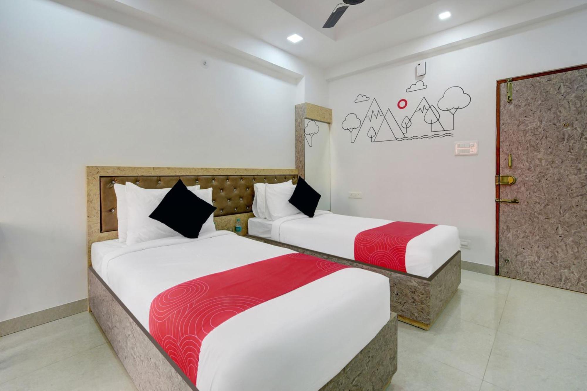 Super Grand Collection O Near Sarjapur Road Near 7D Voyage Hotel Bangalore Buitenkant foto