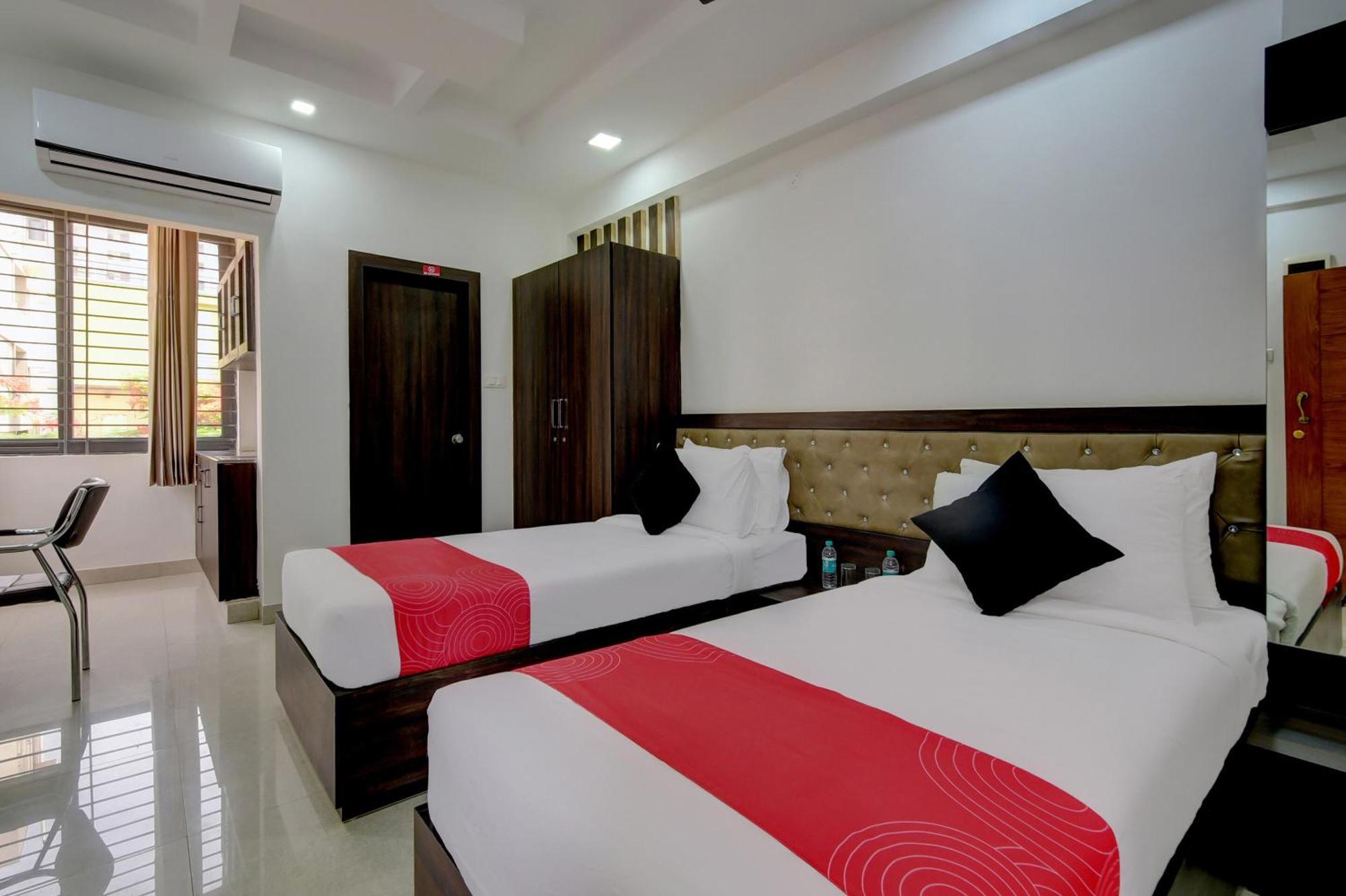 Super Grand Collection O Near Sarjapur Road Near 7D Voyage Hotel Bangalore Buitenkant foto