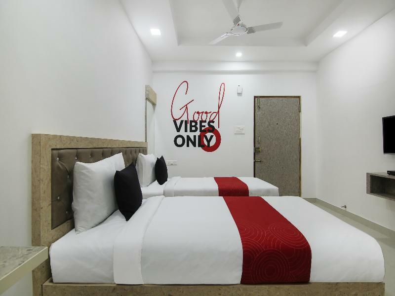 Super Grand Collection O Near Sarjapur Road Near 7D Voyage Hotel Bangalore Buitenkant foto